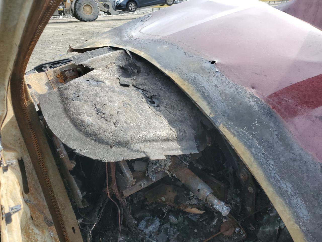 2017 Cadillac XT5 VIN 1GYKNDRS3HZ112766 Copart auction photo, burn damage thumbnail 10