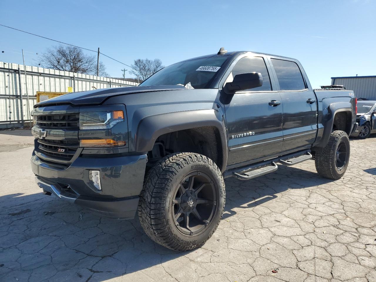 2017 Chevrolet Silverado VIN 3GCUKREC8HG432992