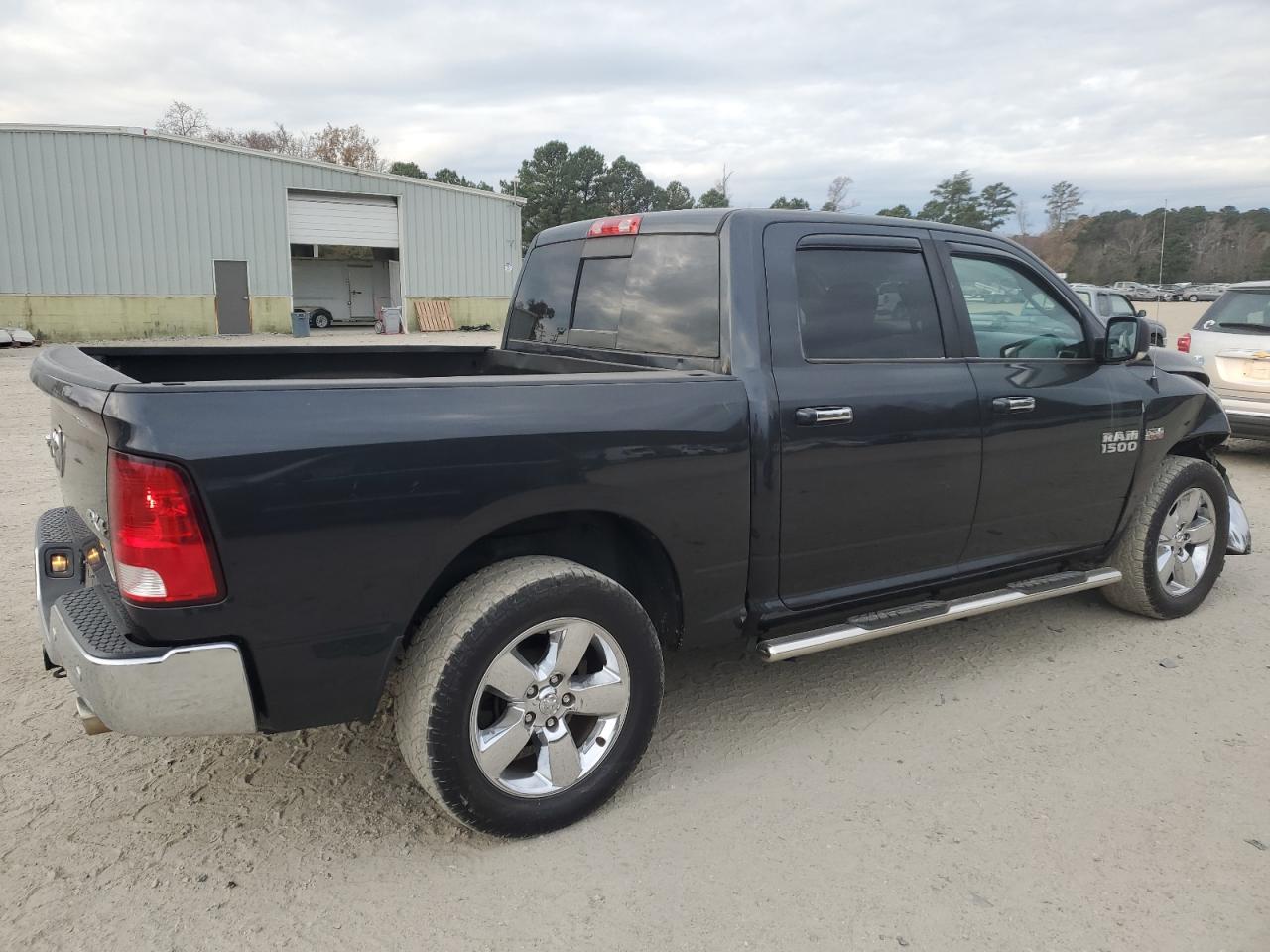 2016 RAM 1500 VIN 3C6RR7LT1GG254079 Copart auction photo, front end / minor dent/scratches damage thumbnail 3