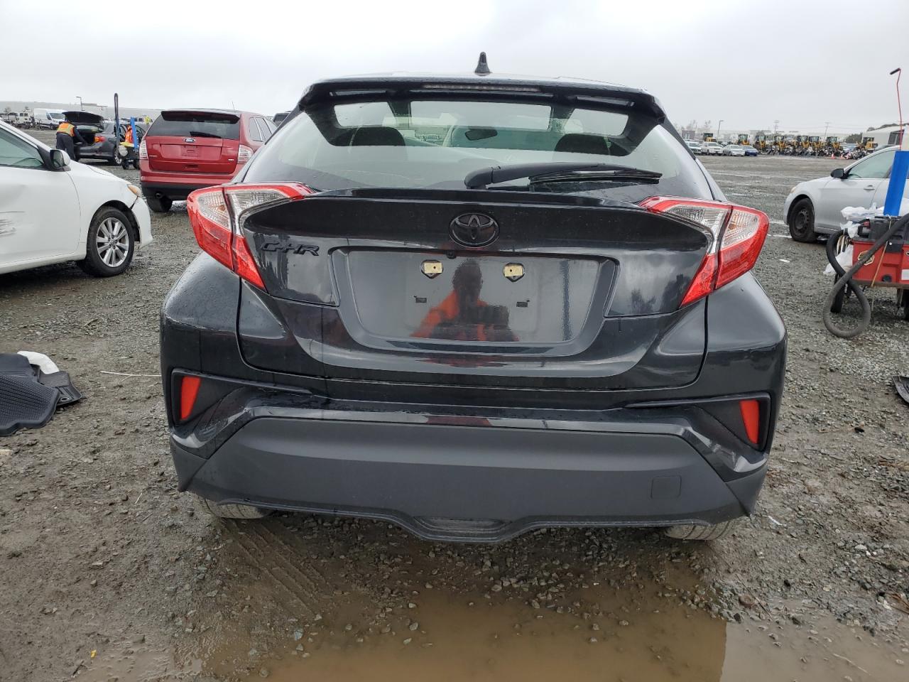 2021 Toyota C-HR VIN JTNKHMBX4M1119586 Copart auction photo, front end damage thumbnail 6