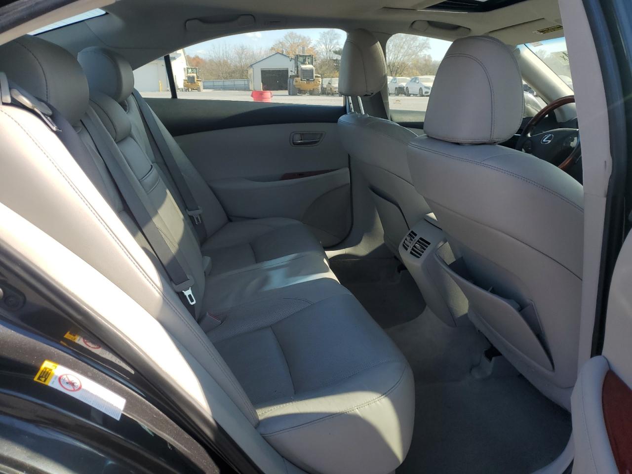 2008 Lexus ES VIN JTHBJ46G082180659 Copart auction photo, rear end / minor dent/scratches damage thumbnail 10