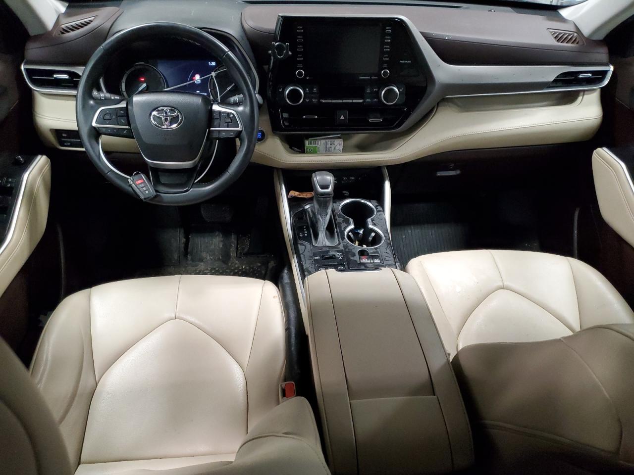 2022 Toyota Highlander VIN 5TDGZRBHXNS201422 Copart auction photo, front end / rear end damage thumbnail 8