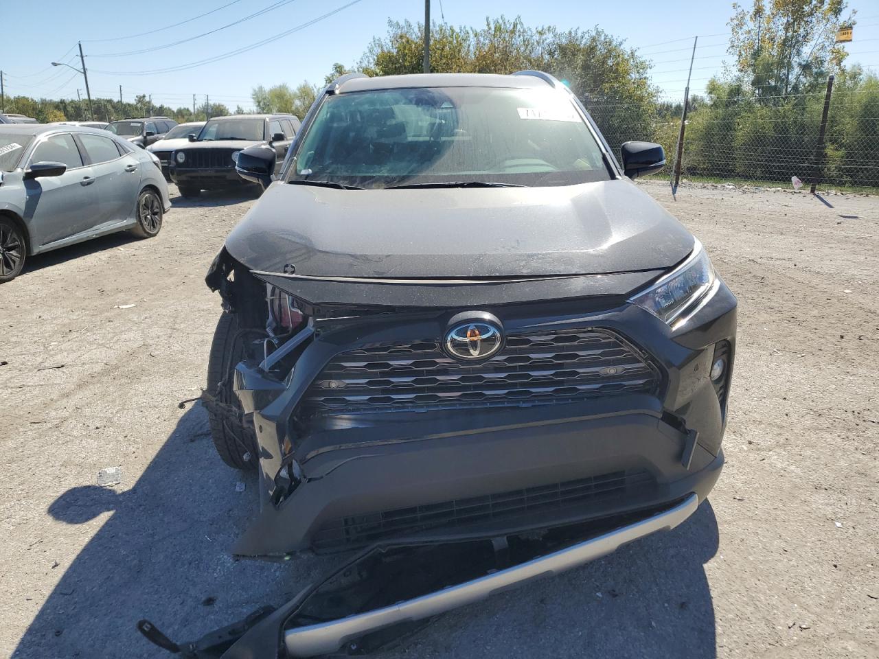 2021 Toyota RAV 4 VIN JTMN1RFV6MD072328 Copart auction photo, front end / minor dent/scratches damage thumbnail 5