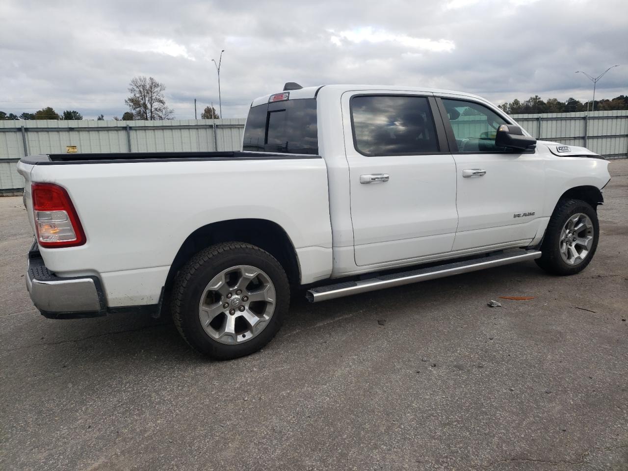 2019 RAM 1500 VIN 1C6SRFFT5KN546258 Copart auction photo, front end damage thumbnail 3