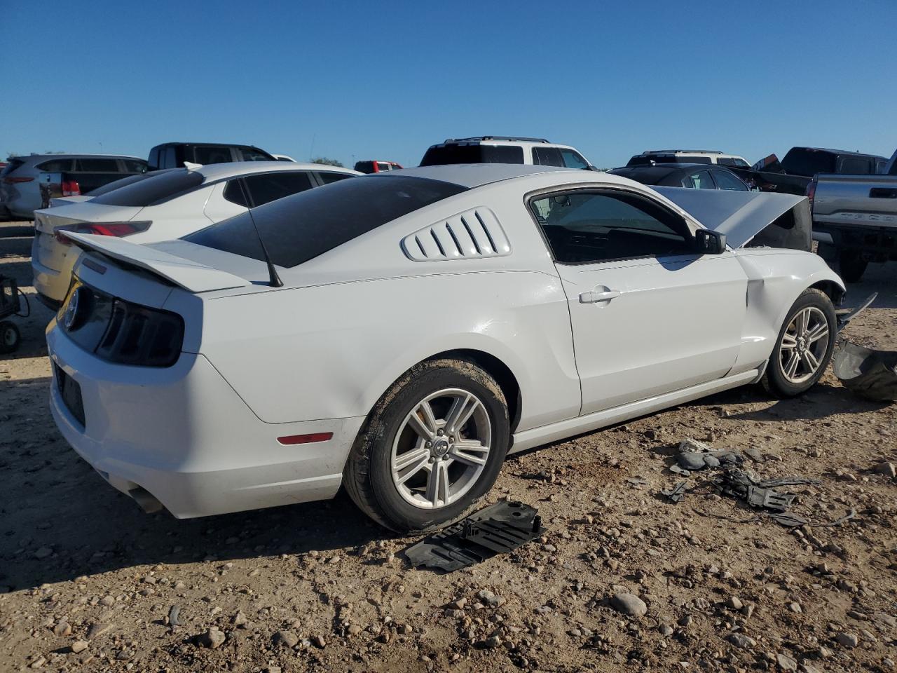 2014 Ford Mustang VIN 1ZVBP8AM4E5306159 Copart auction photo, front end damage thumbnail 3