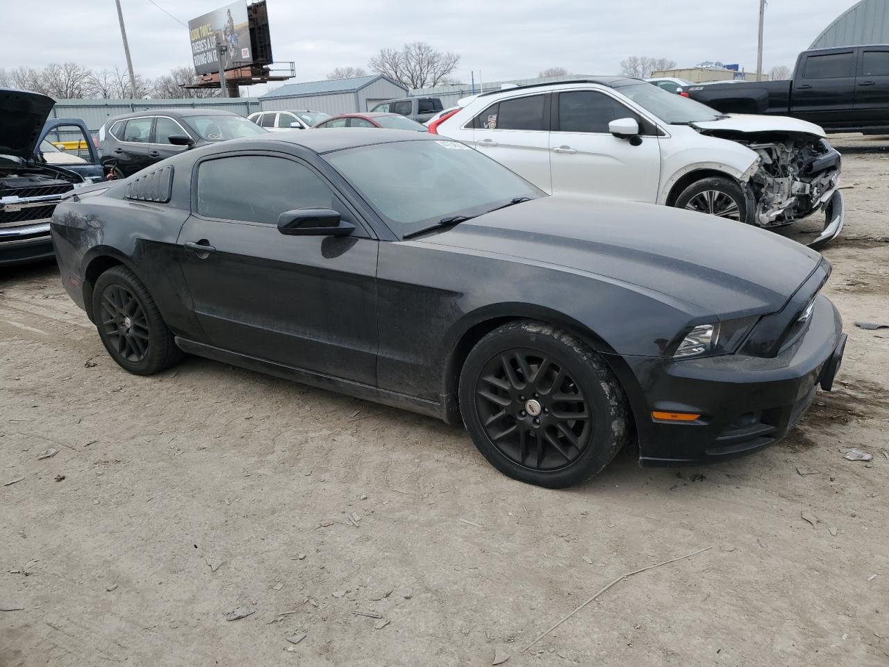 2014 Ford Mustang VIN 1ZVBP8AM3E5250019 Copart auction photo, front end damage thumbnail 4