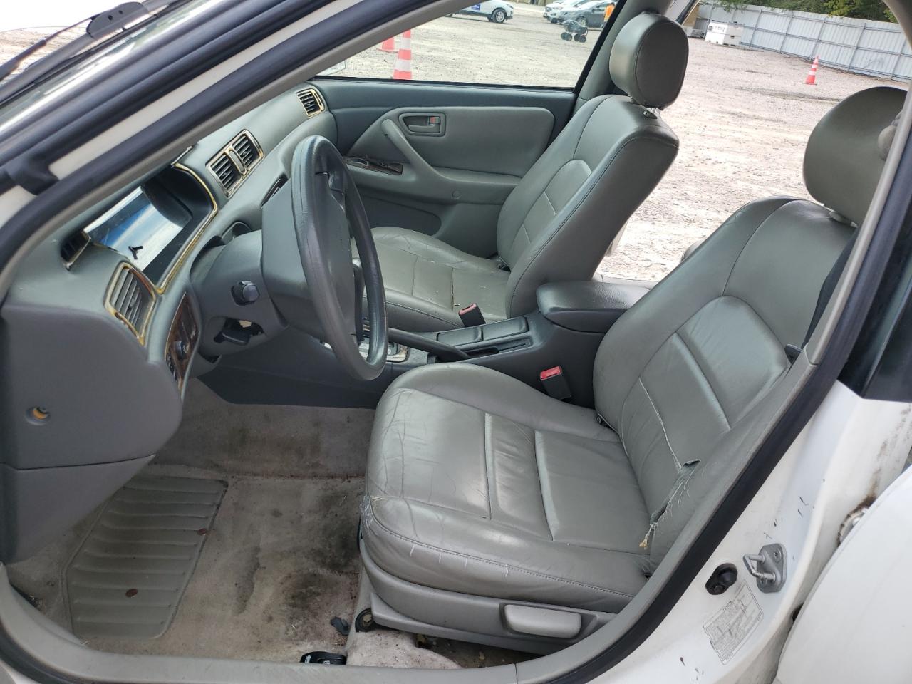 1997 Toyota Camry VIN 4T1BG22K2VU750154 Copart auction photo, front end damage thumbnail 7