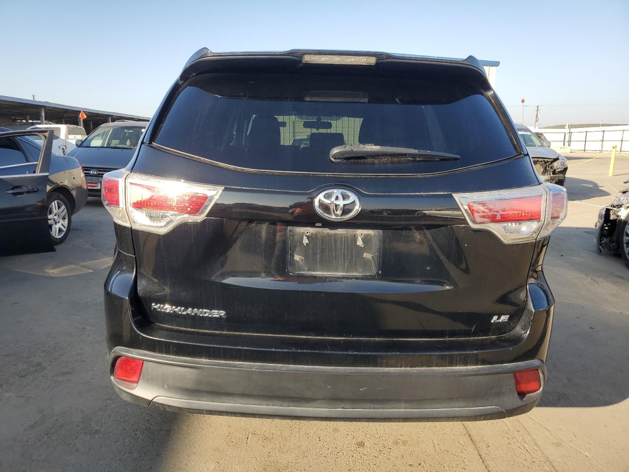 2014 Toyota Highlander VIN 5TDZARFH4ES008435 Copart auction photo, side damage thumbnail 6