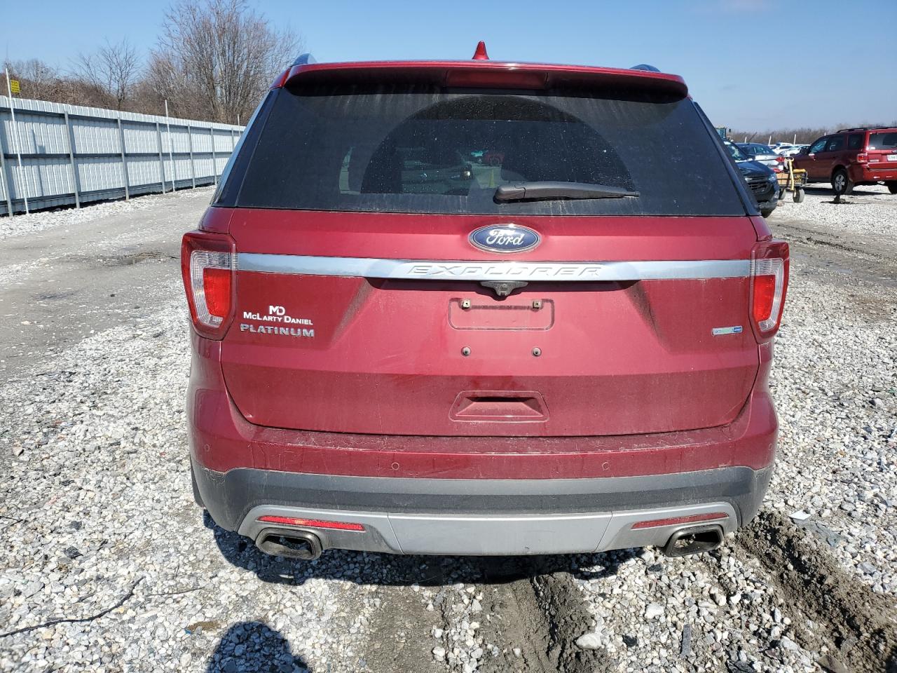 2016 Ford Explorer VIN 1FM5K8HTXGGC38688 Copart auction photo, front end / side damage thumbnail 6
