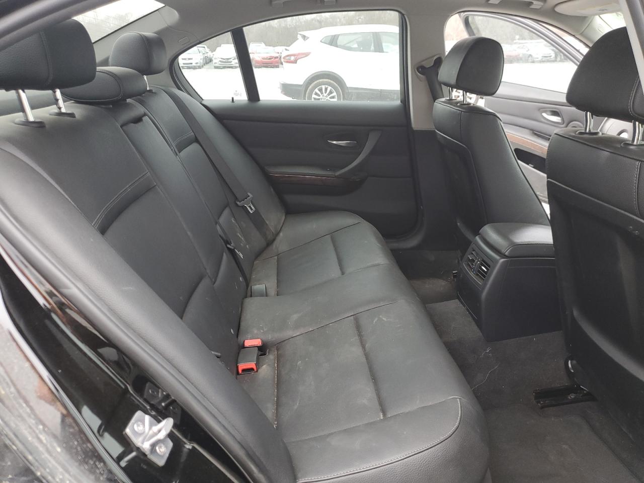 2011 BMW 3er VIN WBAPK5G54BNN29462 Copart auction photo, front end damage thumbnail 11