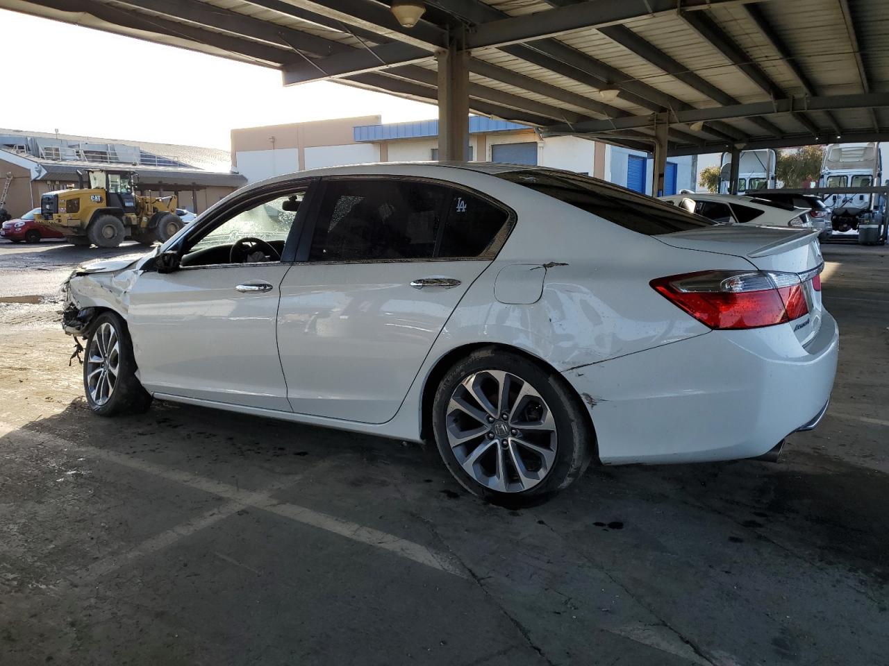 2015 Honda Accord VIN 1HGCR2F53FA263198 Copart auction photo, front end / undercarriage damage thumbnail 2