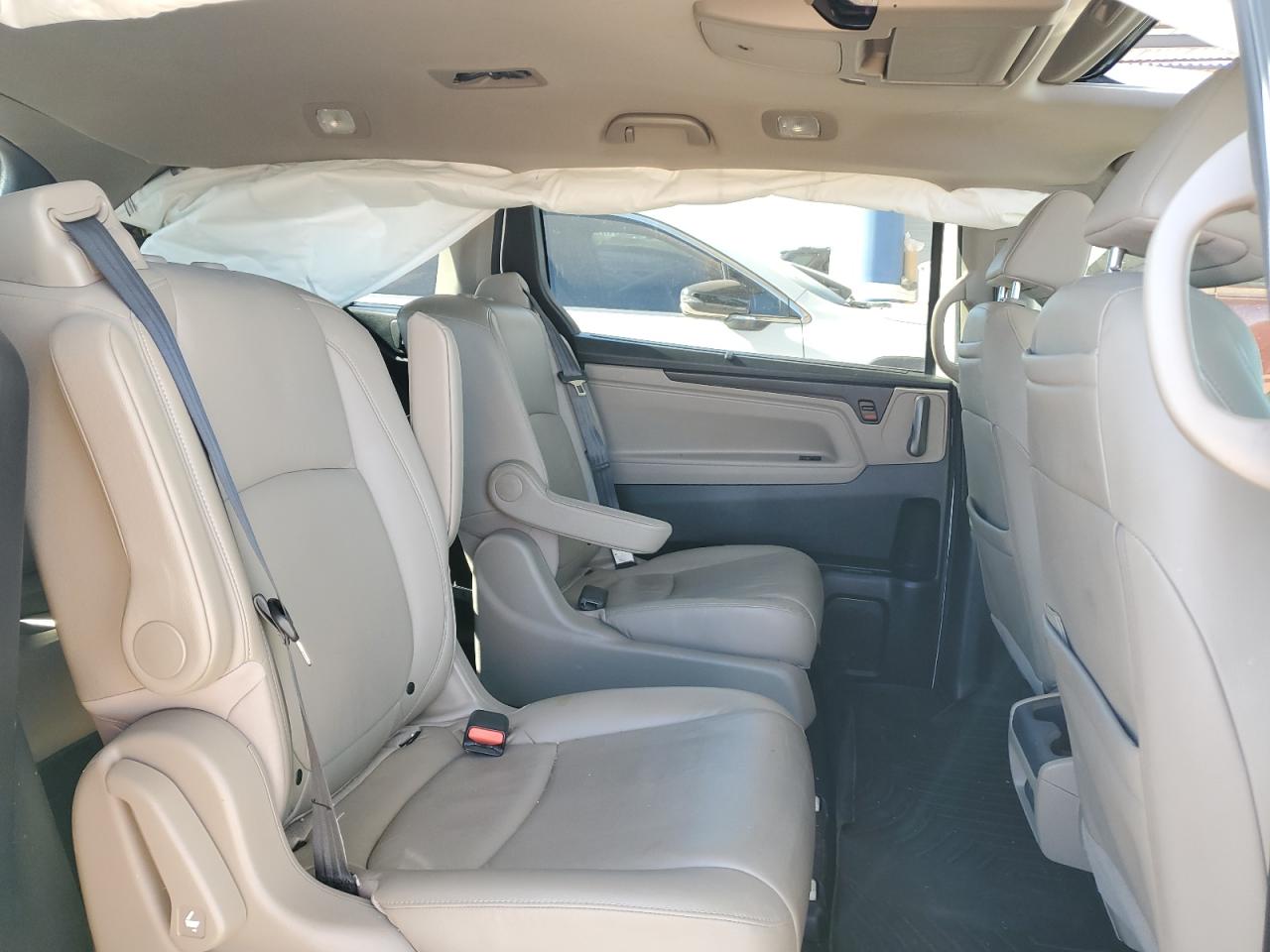 2018 Honda Odyssey VIN 5FNRL6H93JB041620 Copart auction photo, all over damage thumbnail 11