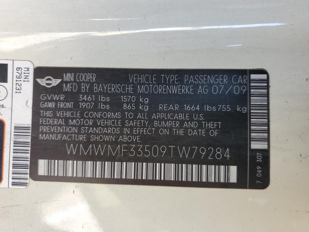 2009 MINI Cooper VIN WMWMF33509TW79284 Copart auction photo, mechanical / minor dent/scratches damage thumbnail 12