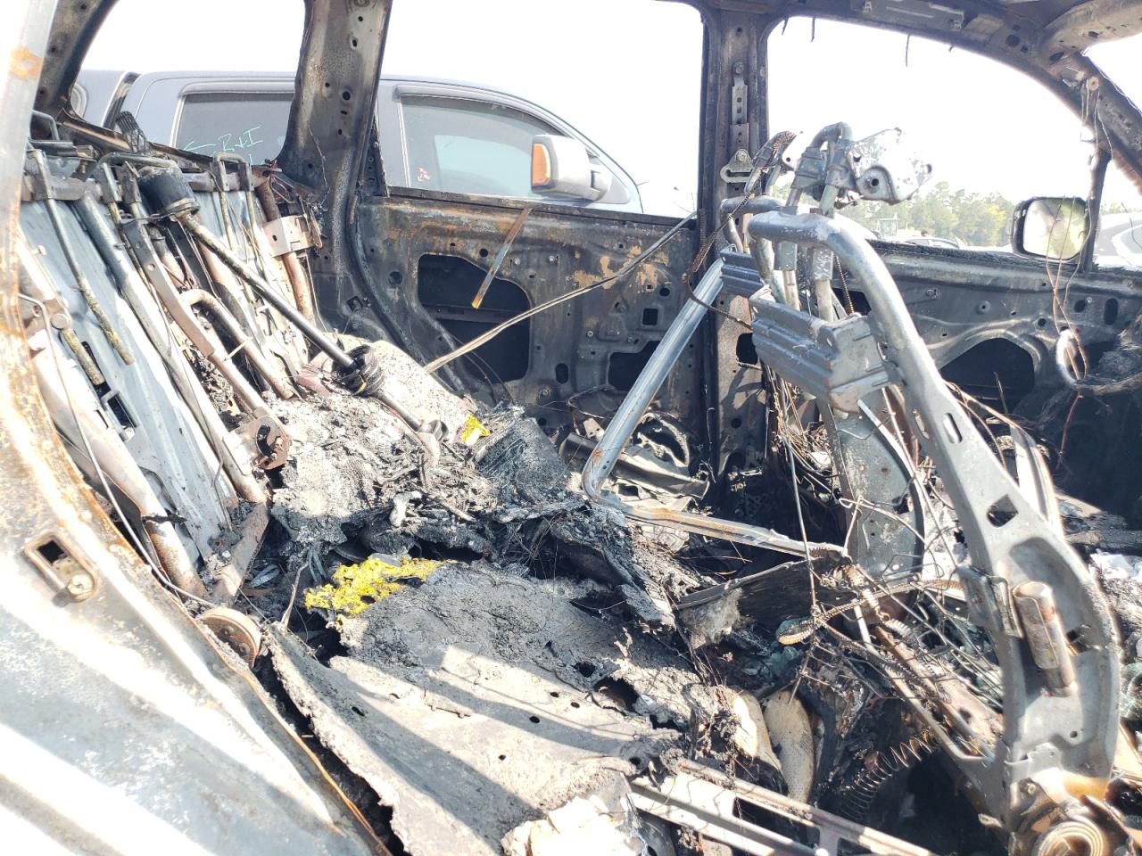2016 Subaru Forester VIN JF2SJAXC5GH437842 Copart auction photo, burn / burn - engine damage thumbnail 11