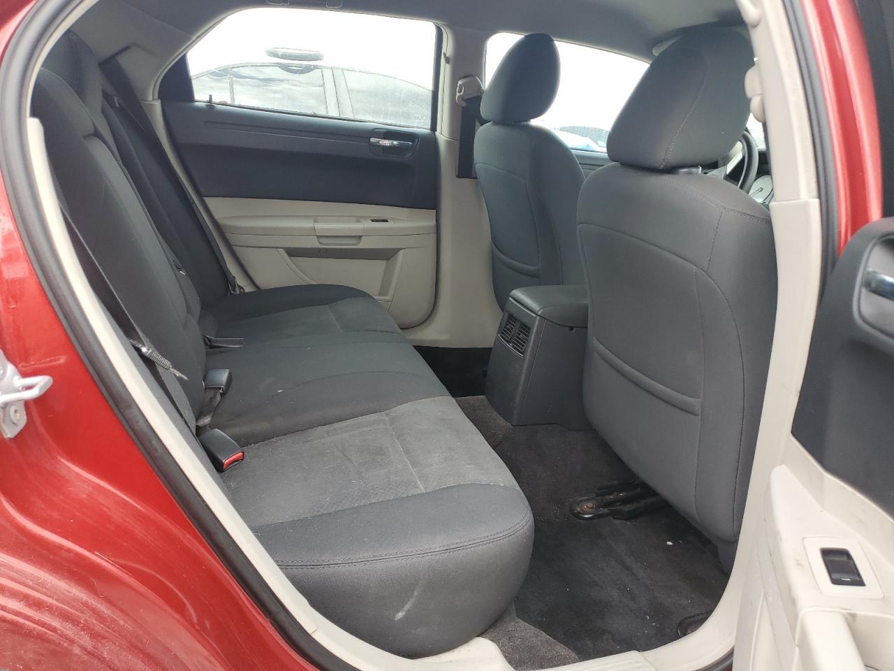 2007 Chrysler 300 VIN 2C3KA43R67H877187 Copart auction photo, minor dent/scratches damage thumbnail 10