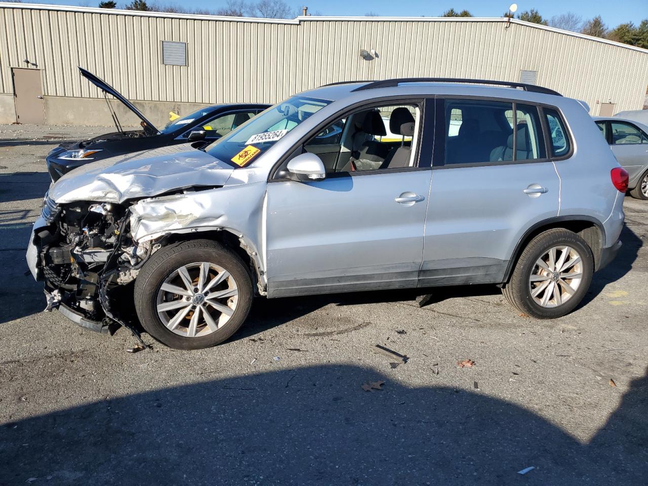 2018 Volkswagen Tiguan VIN WVGAV7AX7JK001657