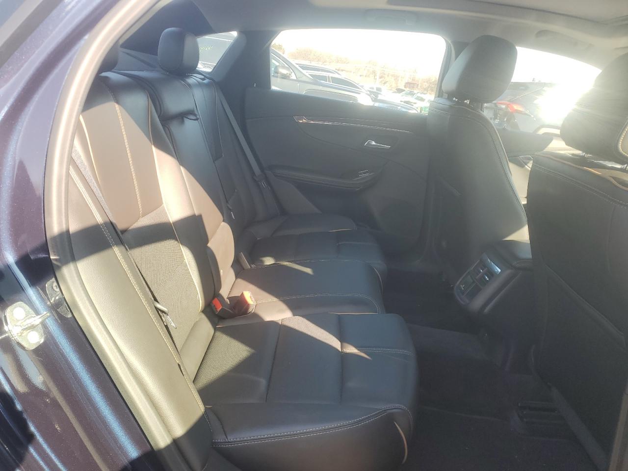 2015 Chevrolet Impala VIN 2G1165S37F9297928 Copart auction photo, front end / minor dent/scratches damage thumbnail 10