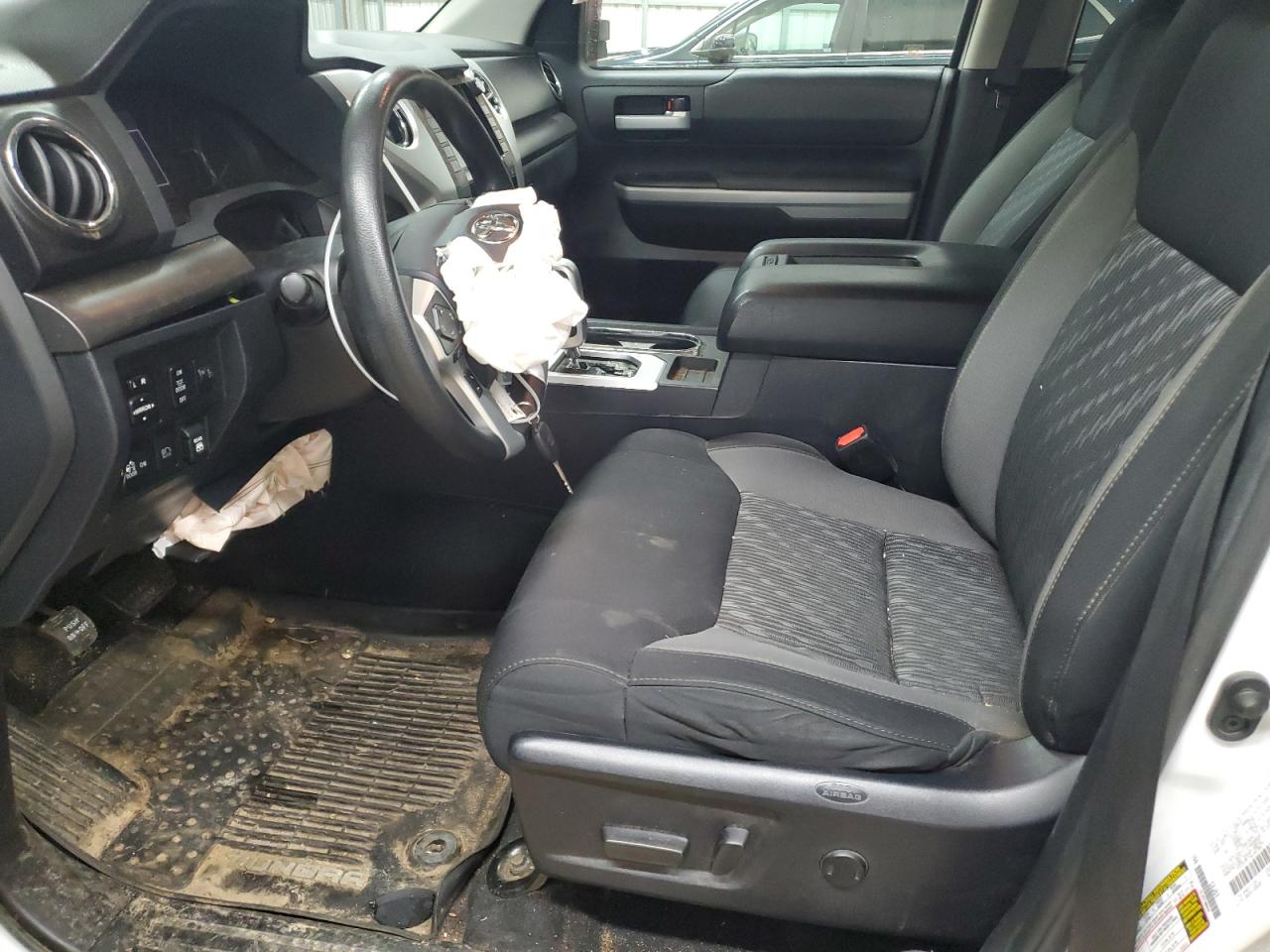 2020 Toyota Tundra VIN 5TFDY5F18LX870677 Copart auction photo, front end damage thumbnail 7