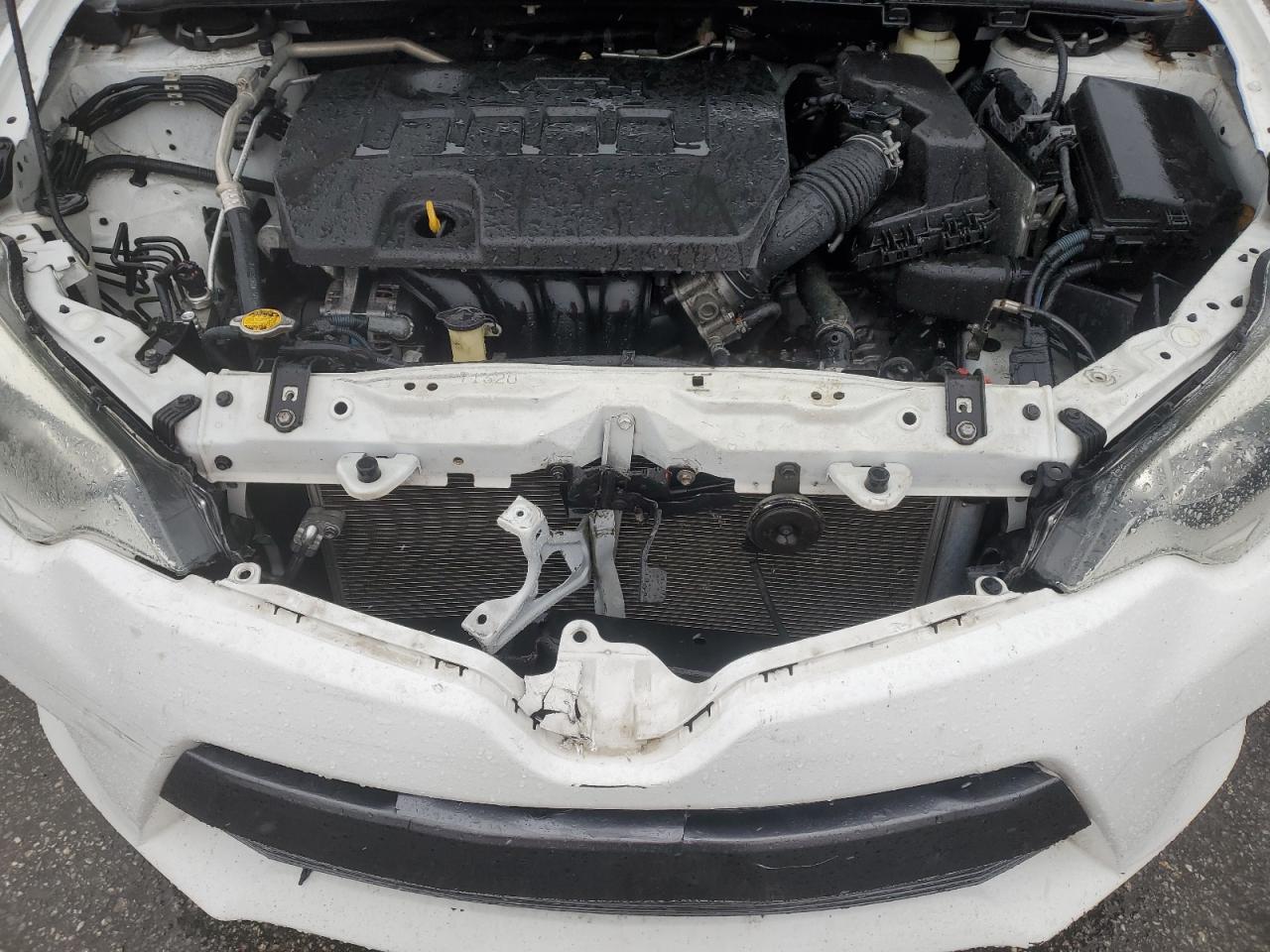 2015 Toyota Corolla VIN 2T1BURHE1FC390672 Copart auction photo, front end / rear end damage thumbnail 11