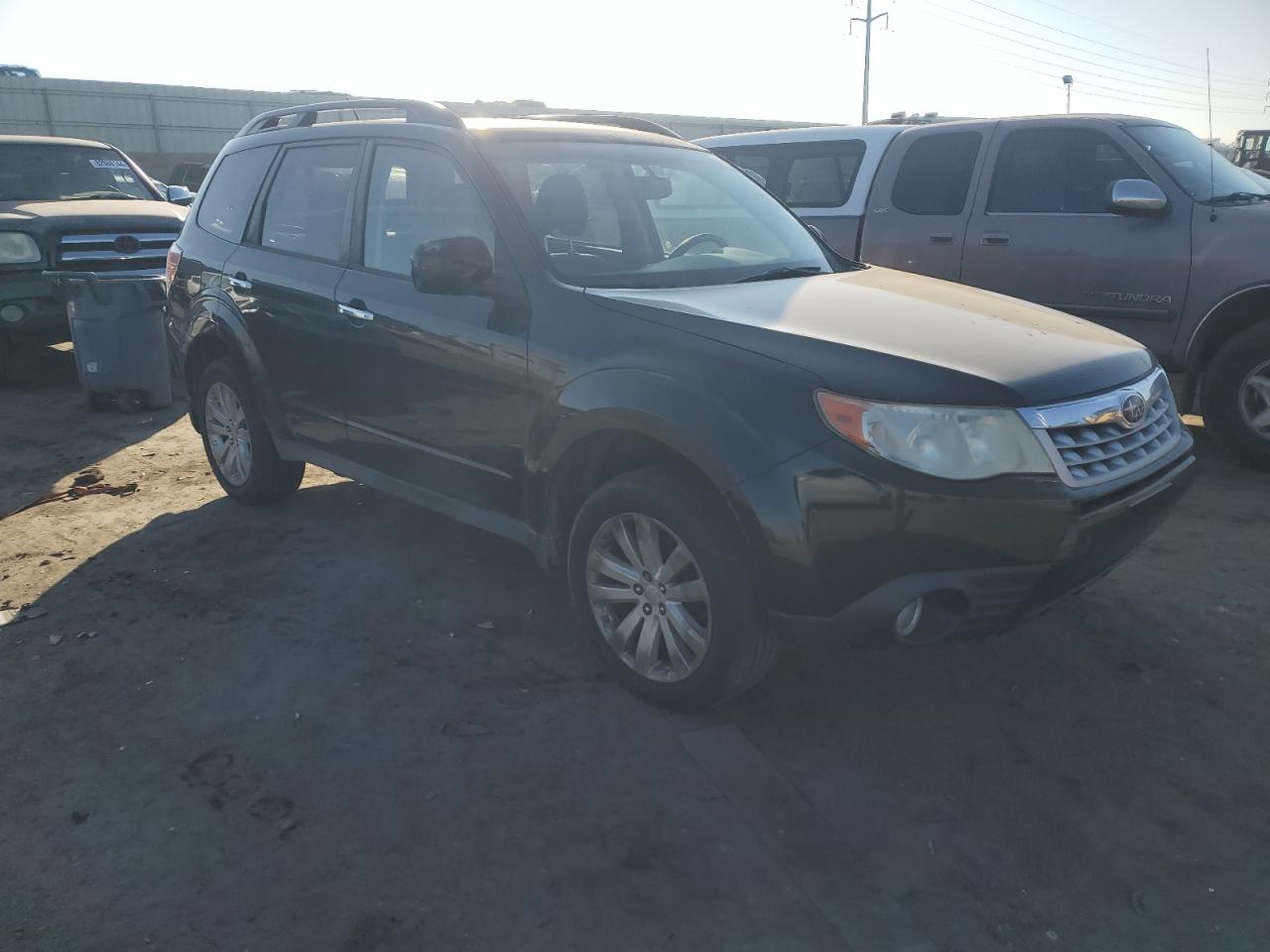 2013 Subaru Forester VIN JF2SHAEC5DH433588 Copart auction photo, rear end damage thumbnail 4