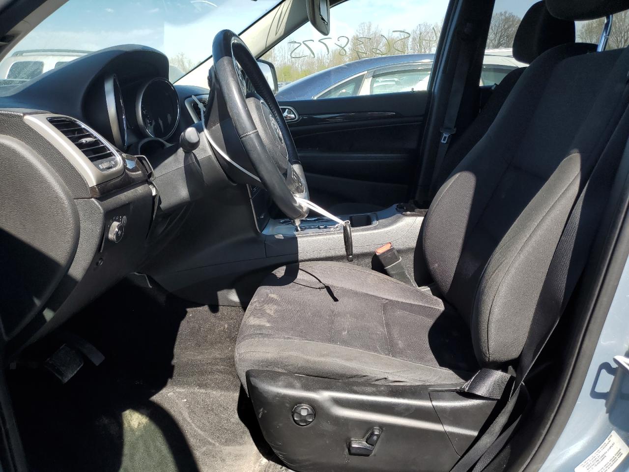 2012 Jeep Grand Cherokee VIN 1C4RJFAG0CC318206 Copart auction photo, front end / side damage thumbnail 7
