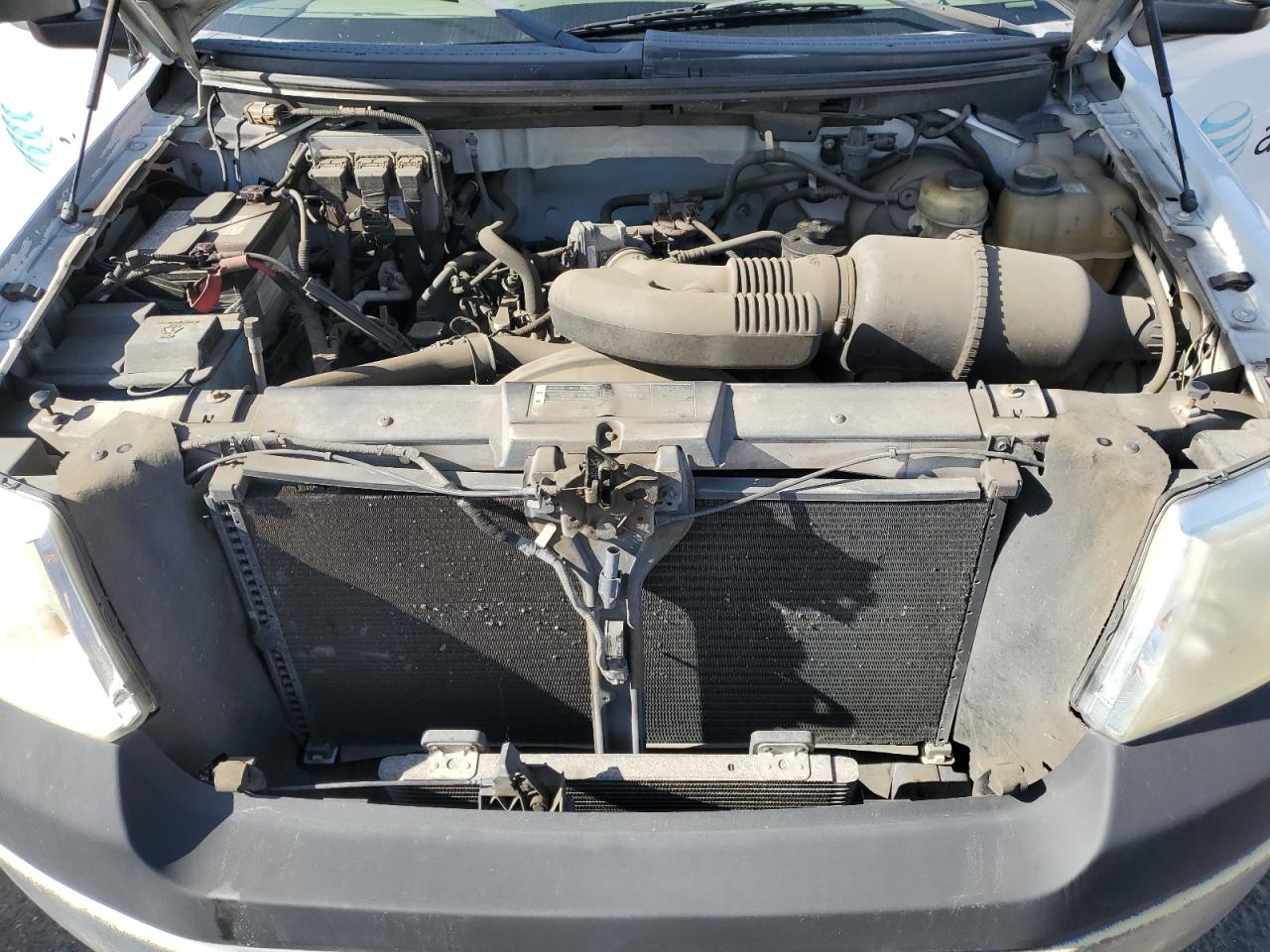 2007 Ford F-150 VIN 1FTRF12W17KC85884 Copart auction photo, minor dent/scratches damage thumbnail 11