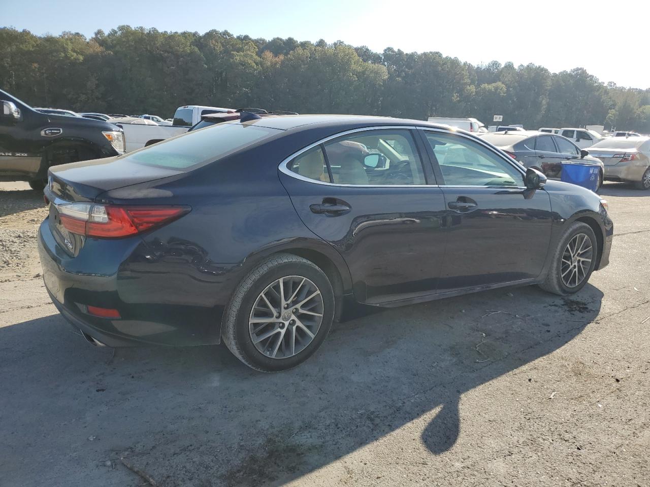 2016 Lexus ES VIN 58ABK1GG5GU020148 Copart auction photo, side / minor dent/scratches damage thumbnail 3