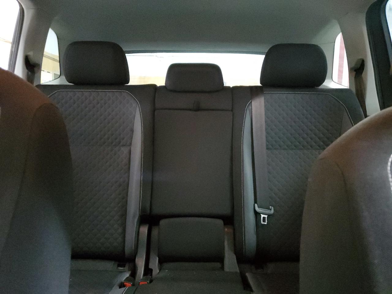 2021 Volkswagen Tiguan VIN 3VV0B7AX2MM103214 Copart auction photo, front end / minor dent/scratches damage thumbnail 10