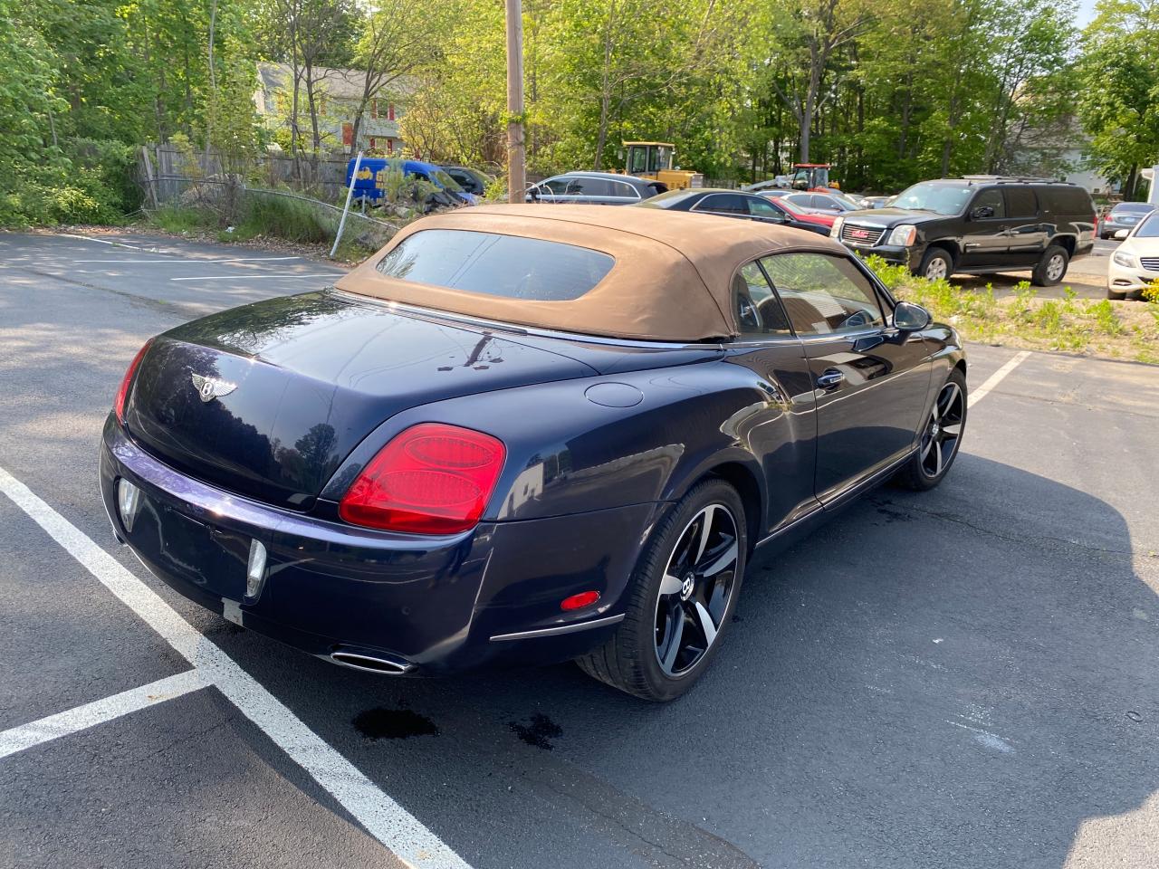 2007 Bentley Continental VIN SCBDR33W17C043914 Copart auction photo, minor dent/scratches / damage history damage thumbnail 4