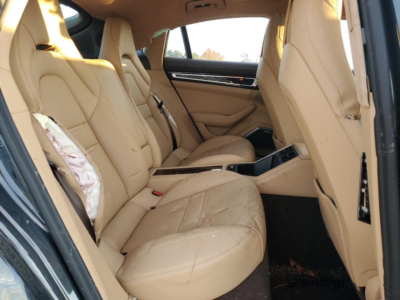 2018 Porsche Panamera VIN WP0AB2A71JL132657 Copart auction photo, all over damage thumbnail 3