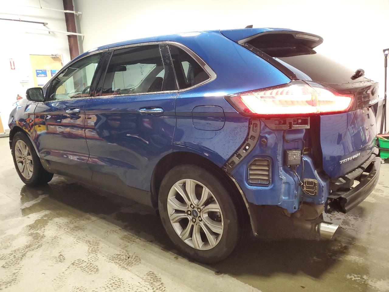 2022 Ford Edge VIN 2FMPK4K98NBB04121 Copart auction photo, front end / rear end damage thumbnail 2