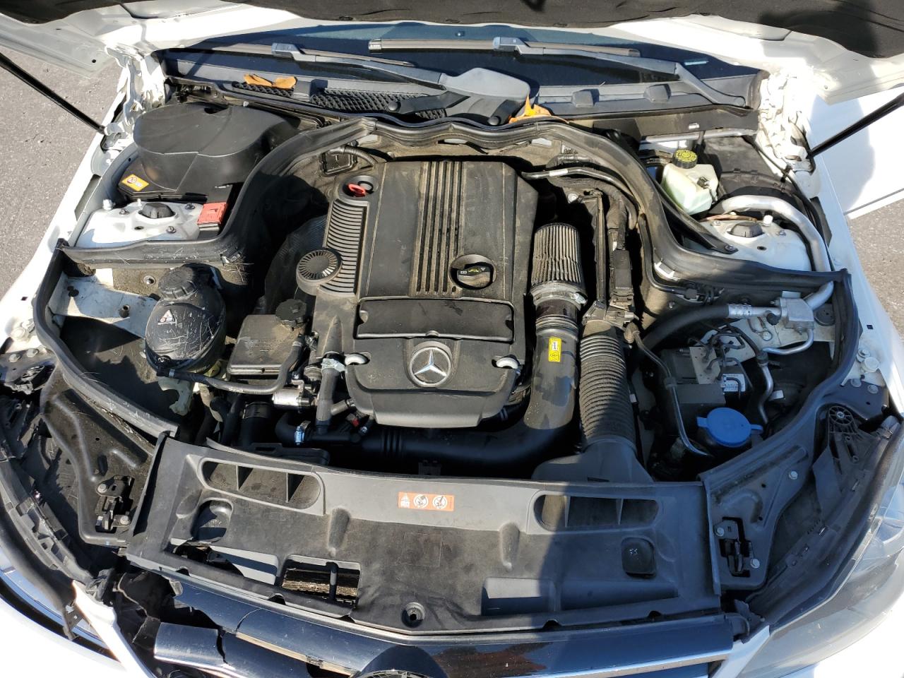 2014 Mercedes-Benz C-klasse VIN WDDGF4HBXEA959634 Copart auction photo, front end damage thumbnail 12