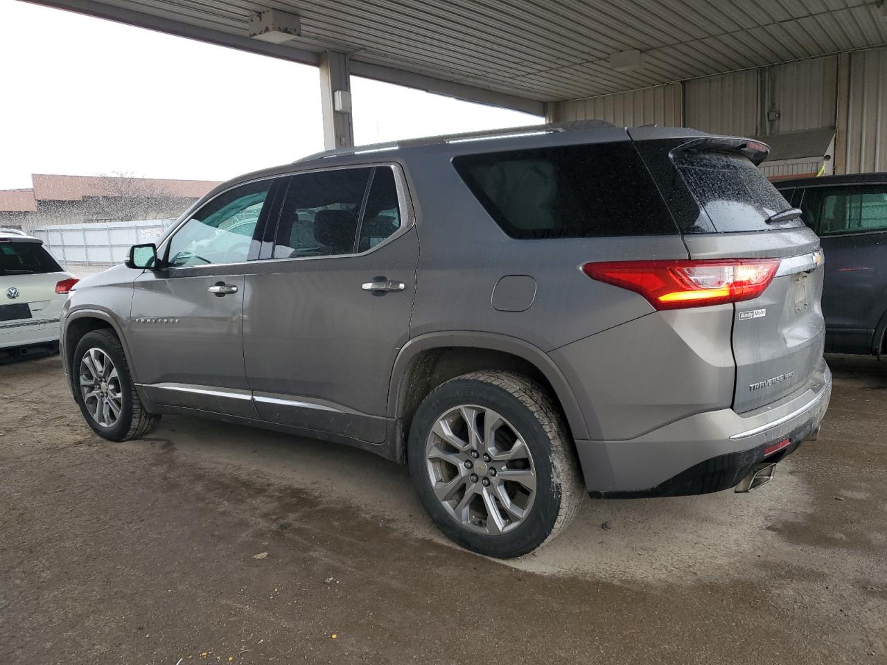 2018 Chevrolet Traverse VIN 1GNEVJKWXJJ152482 Copart auction photo, rear end / side damage thumbnail 2
