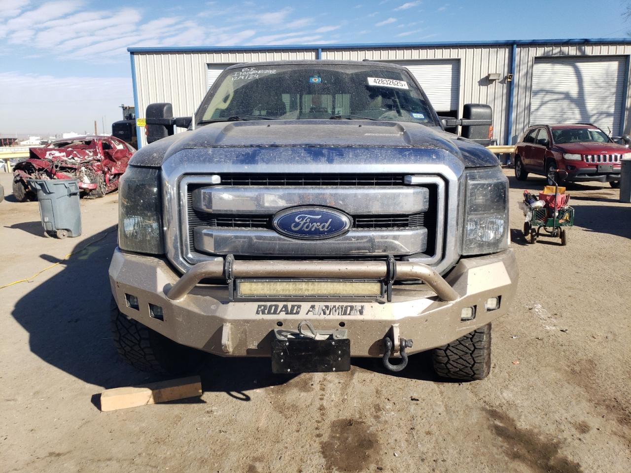 2013 Ford F250 VIN 1FT7W2BT4DEB08341 Copart auction photo, side / undercarriage damage thumbnail 5