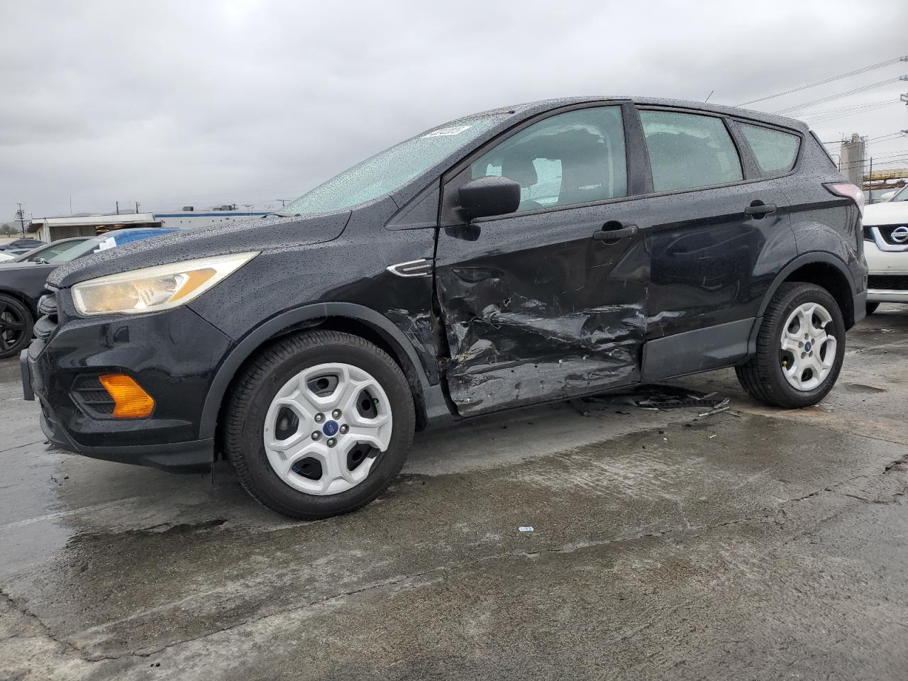 2017 Ford Escape VIN 1FMCU0F75HUE96810