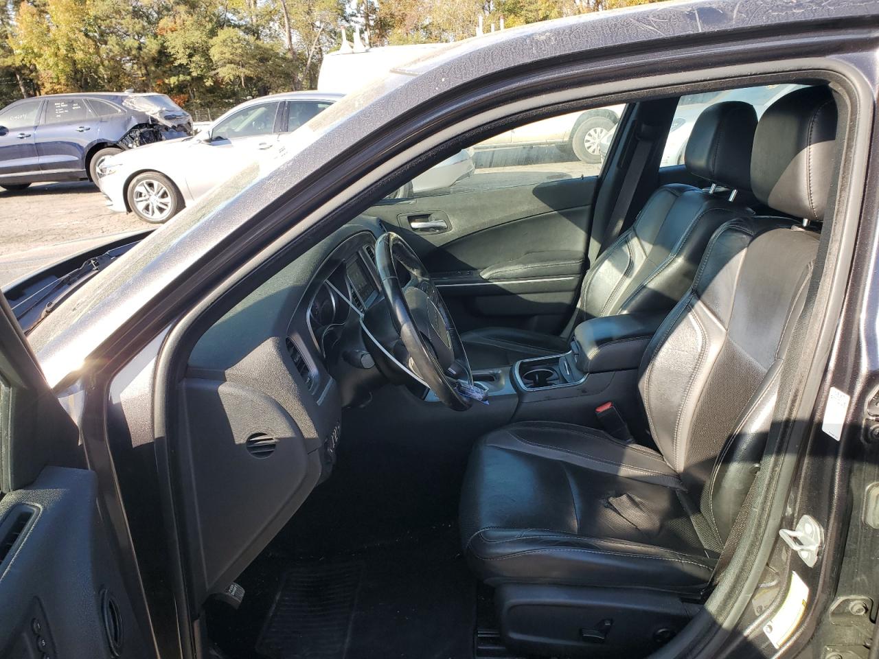 2019 Dodge Charger VIN 2C3CDXBG4KH741954 Copart auction photo, front end / side damage thumbnail 7