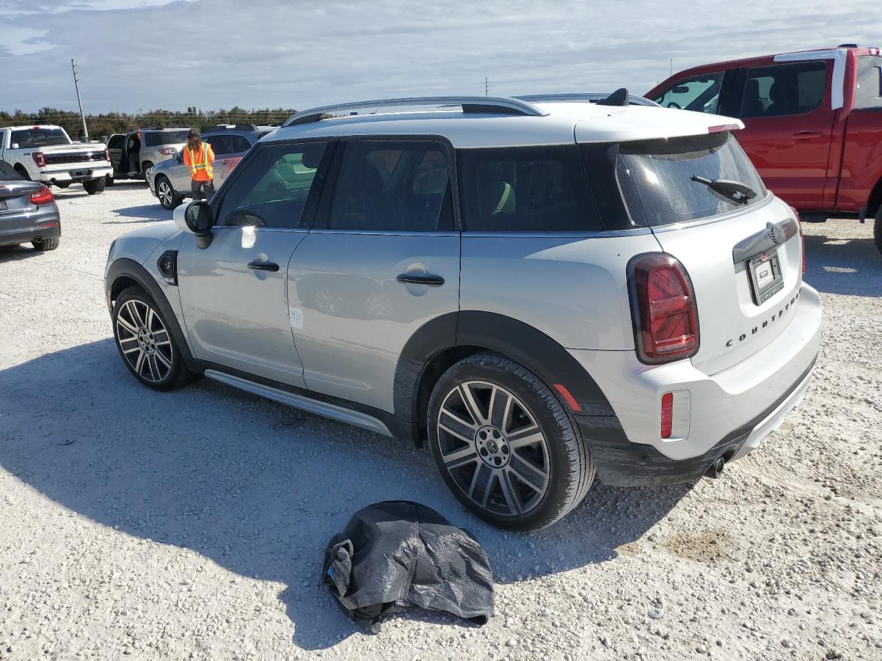 2022 MINI Cooper VIN WMZ53BR06N3P01174 Copart auction photo, water/flood damage thumbnail 2