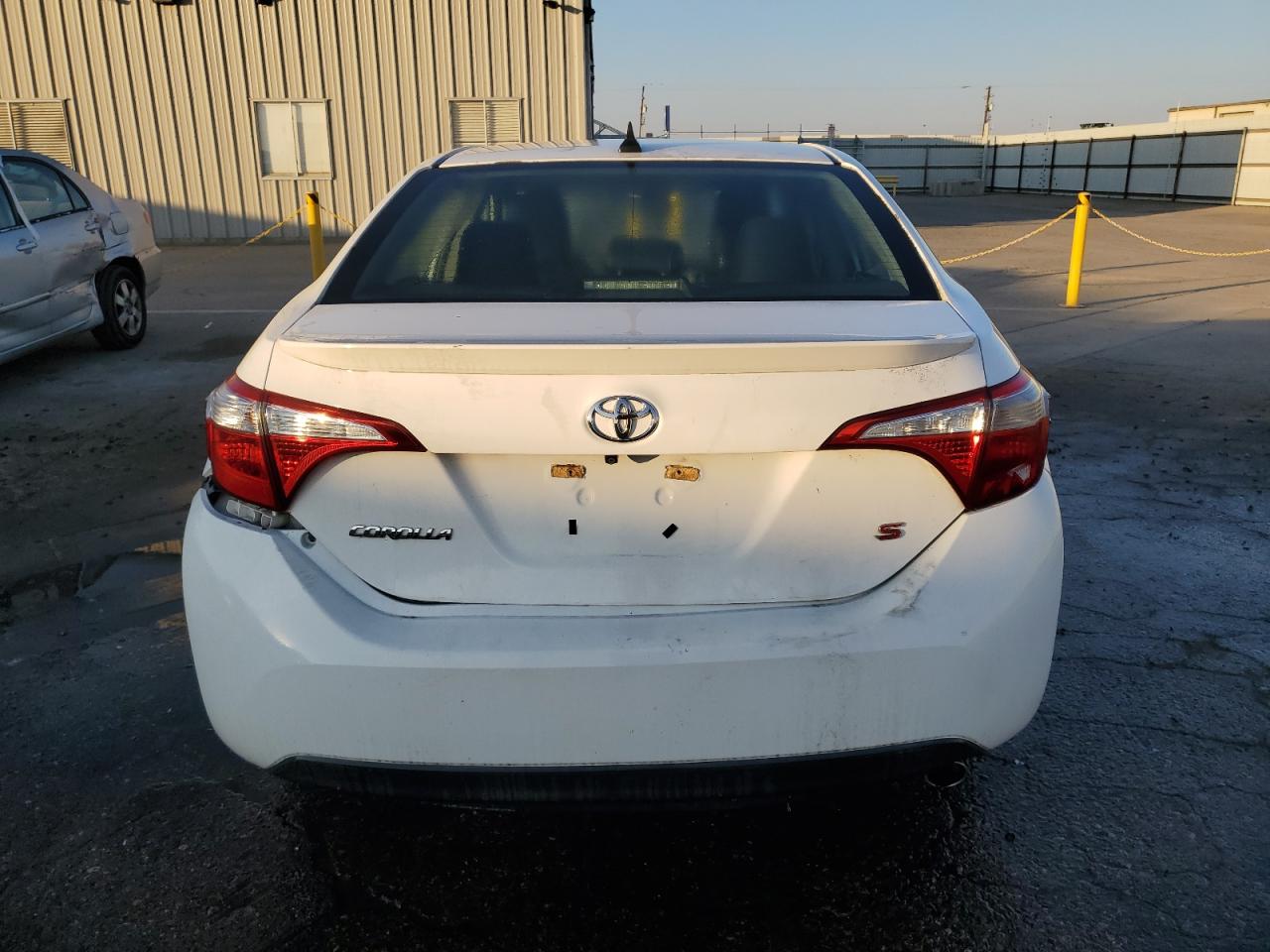 2016 Toyota Corolla VIN 5YFBURHEXGP426943 Copart auction photo, side / rear end damage thumbnail 6