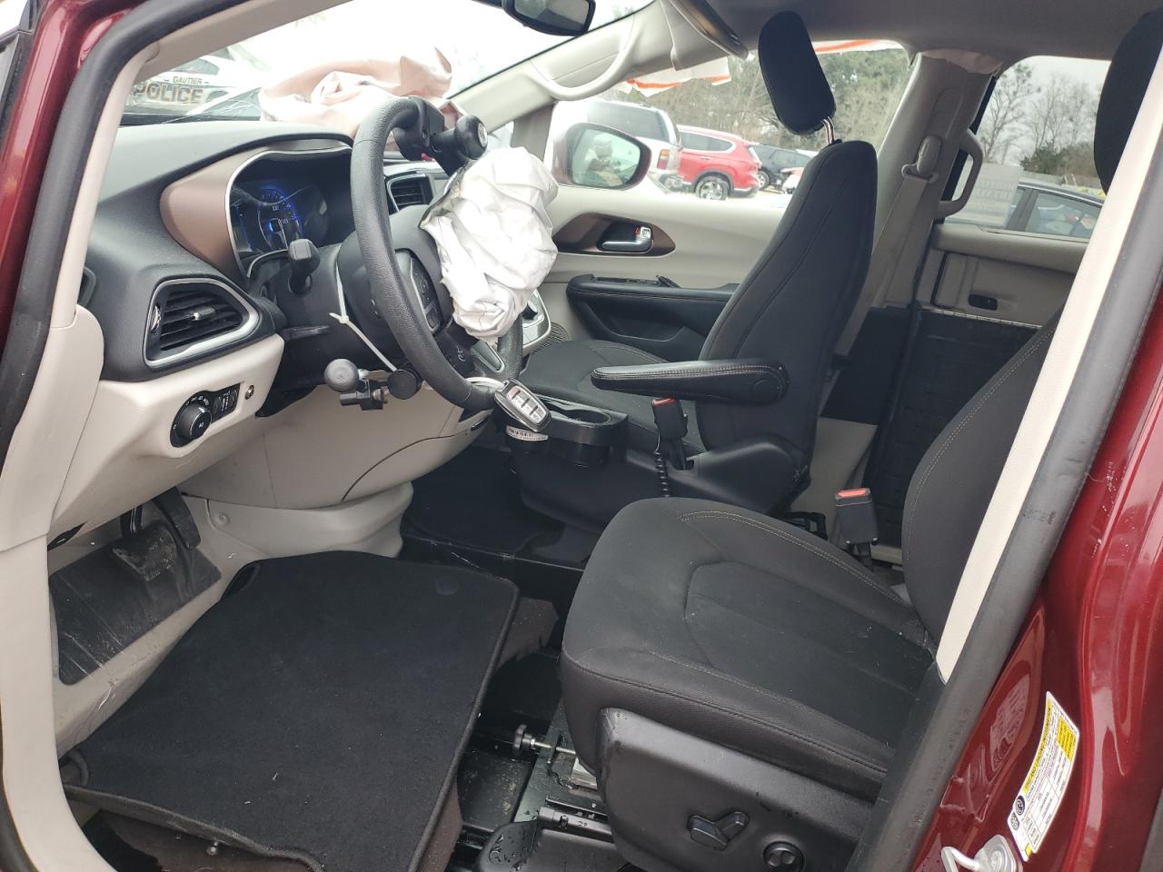 2018 Chrysler Pacifica VIN 2C4RC1FG1JR125721 Copart auction photo, front end / rear end damage thumbnail 7