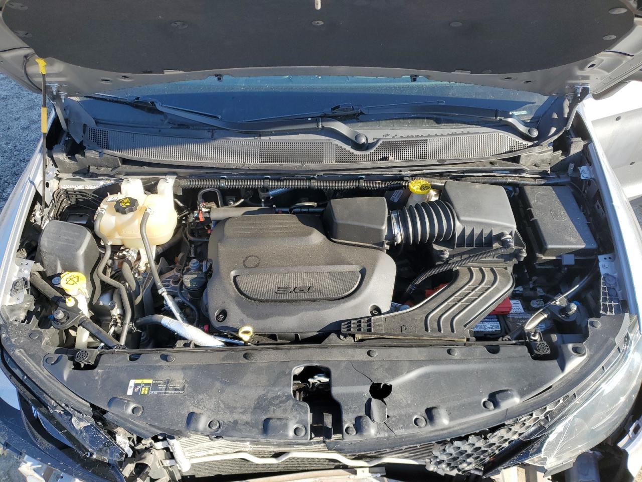 2019 Chrysler Pacifica VIN 2C4RC1CG6KR629333 Copart auction photo, front end / minor dent/scratches damage thumbnail 13