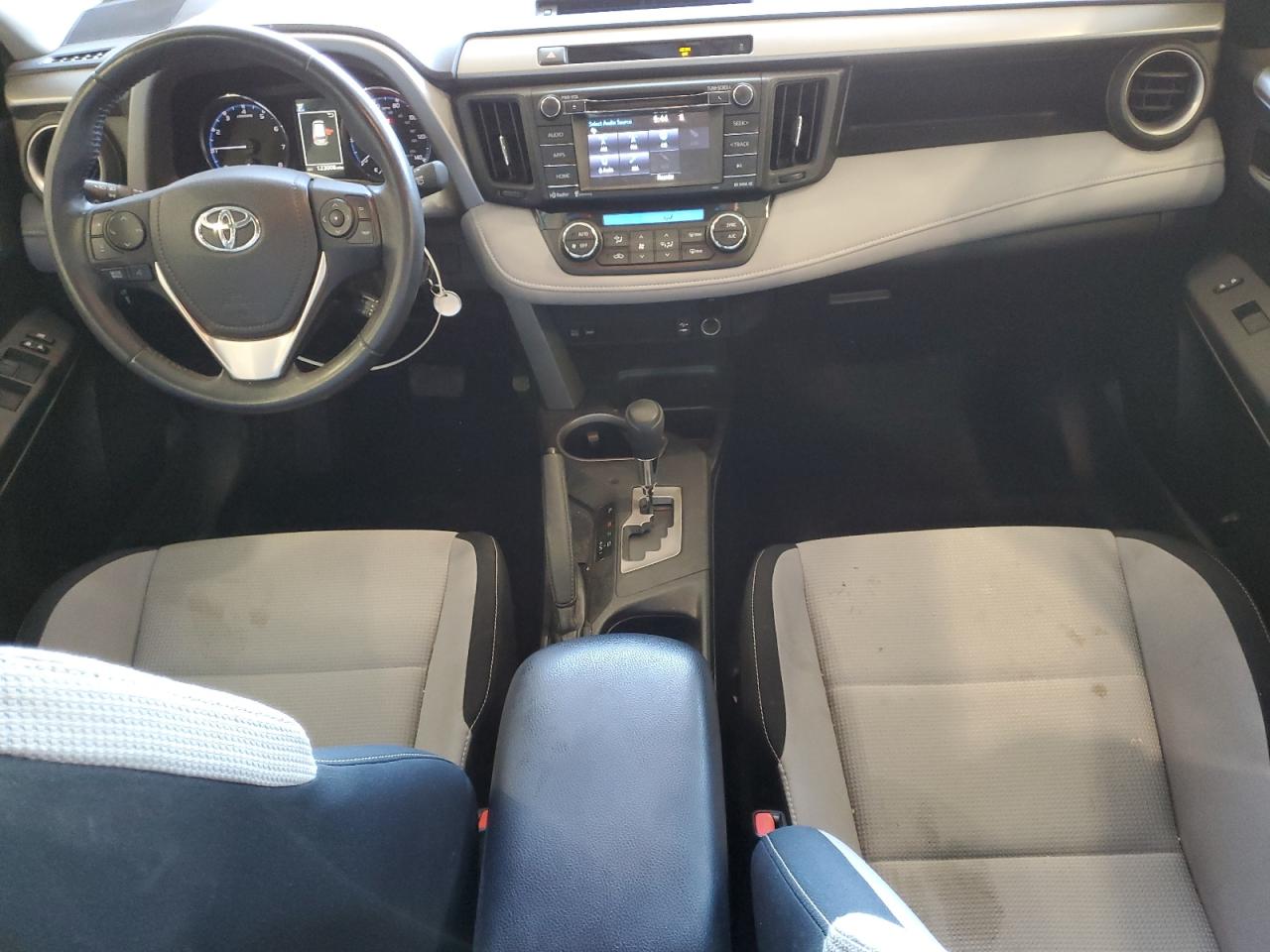 2016 Toyota RAV 4 VIN 2T3RFREV5GW450084 Copart auction photo, front end damage thumbnail 8