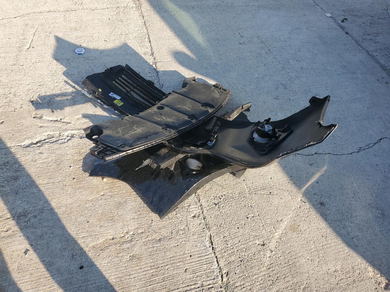 2016 Toyota Corolla VIN 2T1BURHE4GC637135 Copart auction photo, front end / minor dent/scratches damage thumbnail 14