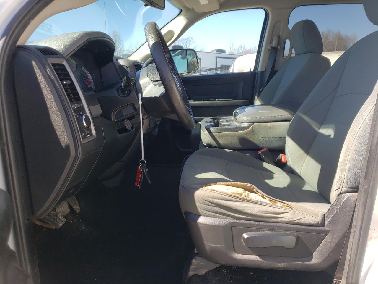 2016 RAM 2500 VIN 3C6UR5HL4GG375440 Copart auction photo, front end damage thumbnail 7