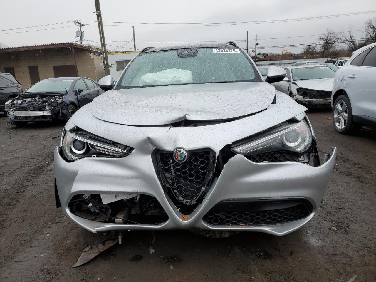 2018 Alfa Romeo Stelvio VIN ZASFAKNN7J7B90368 Copart auction photo, front end damage thumbnail 5