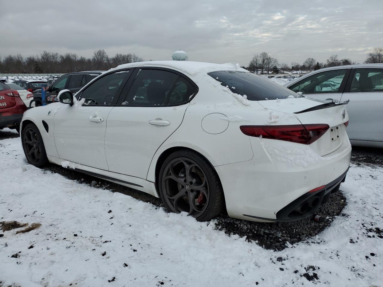 2017 Alfa Romeo Giulia VIN ZARFAEAV8H7548500 Copart auction photo, all over damage thumbnail 2