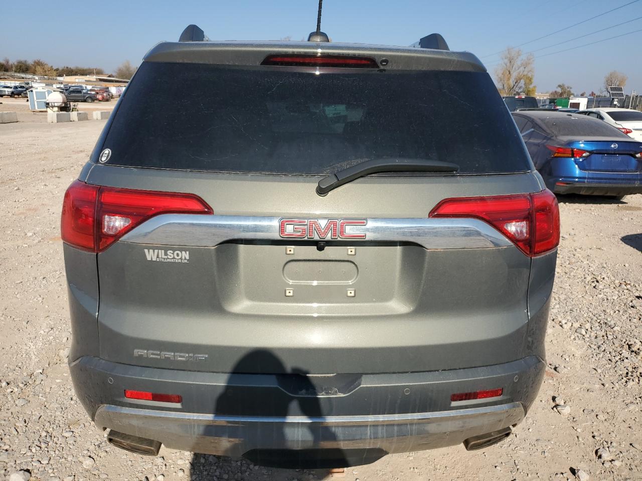 2017 GMC Acadia VIN 1GKKNPLS5HZ208032 Copart auction photo, front end / minor dent/scratches damage thumbnail 6