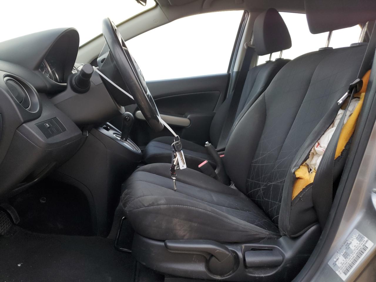 2011 Mazda 2 VIN JM1DE1HY3B0101345 Copart auction photo, all over damage thumbnail 7