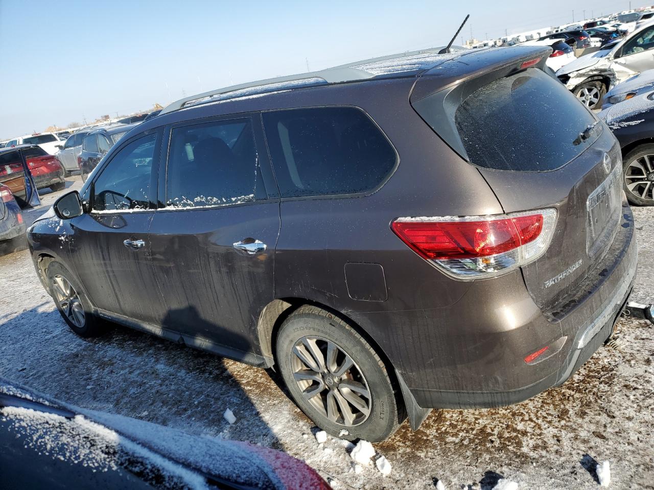 2015 Nissan Pathfinder VIN 5N1AR2MM1FC692906 Copart auction photo, side damage thumbnail 2