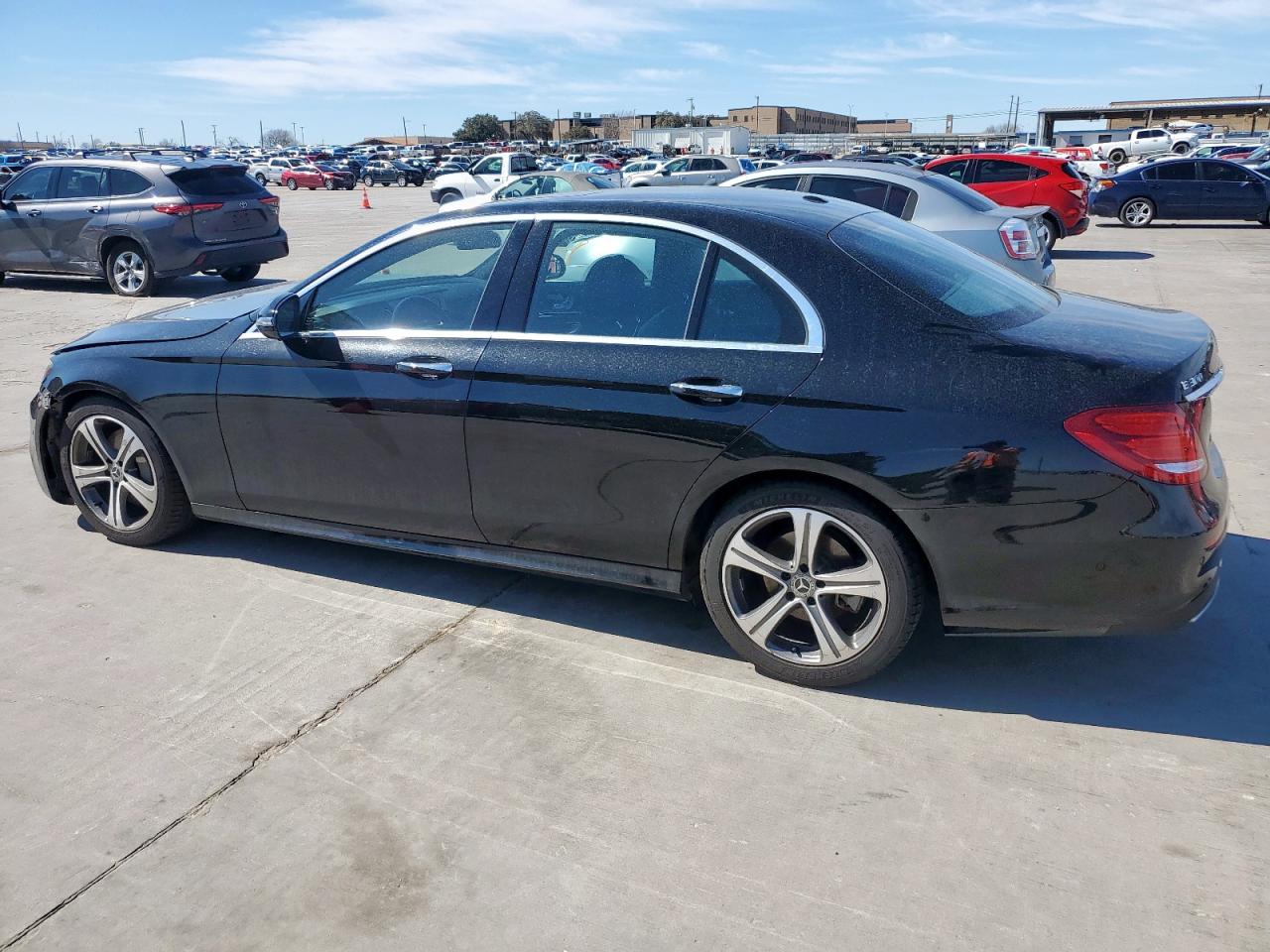 2017 Mercedes-Benz E-klasse VIN WDDZF4JB7HA284719 Copart auction photo, front end damage thumbnail 2