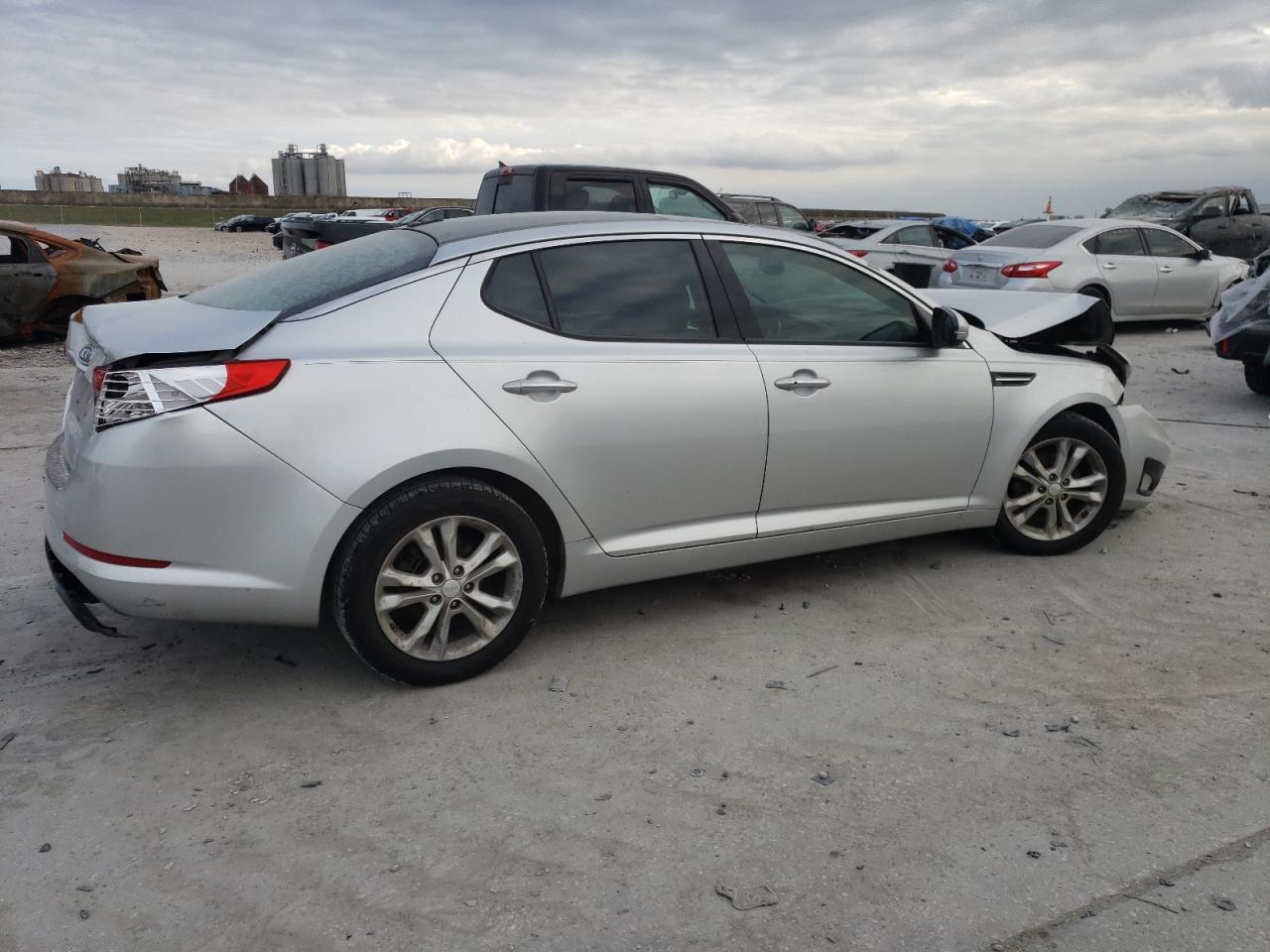 2012 KIA Optima VIN 5XXGN4A73CG044161 Copart auction photo, front end damage thumbnail 3